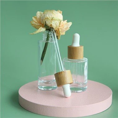 Одна пляшка унції крапельниці