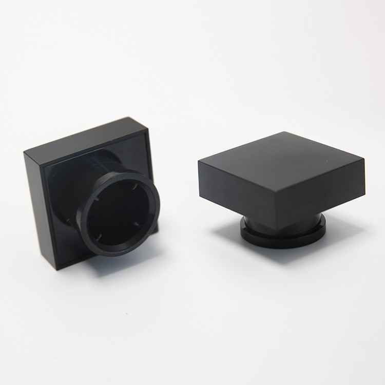 magnetic cap perfume bottle