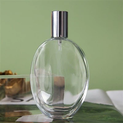 Античні парфумерні пляшки