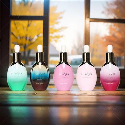 Матові пляшки крапельця